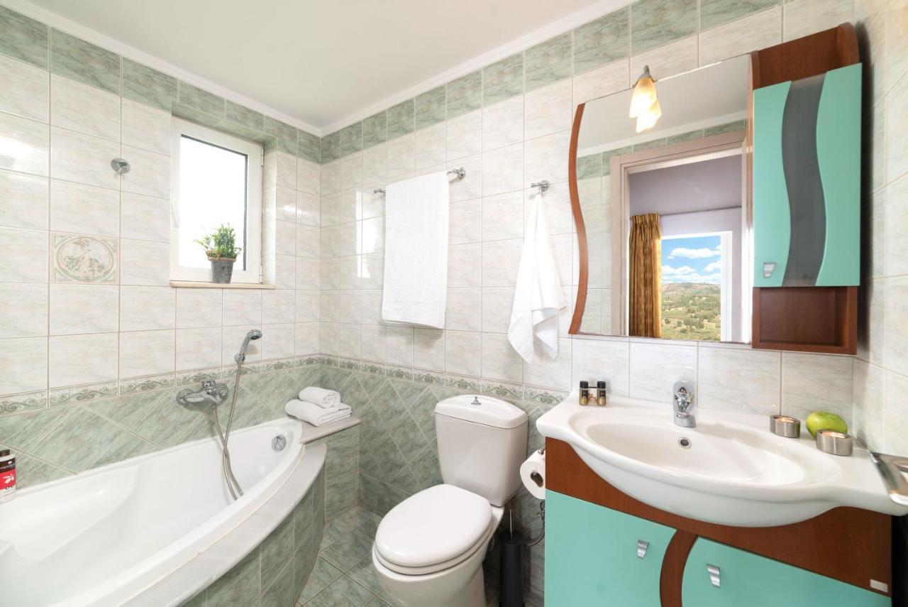 Villa Chrysallis With Heated Pool Γεωργιούπολη Εξωτερικό φωτογραφία